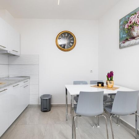 Apartments Tea 马林斯卡 外观 照片